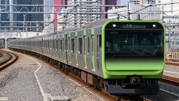 Hundreds of Thousands of Commuter Train Passengers in Tokyo Affected by Power Outage