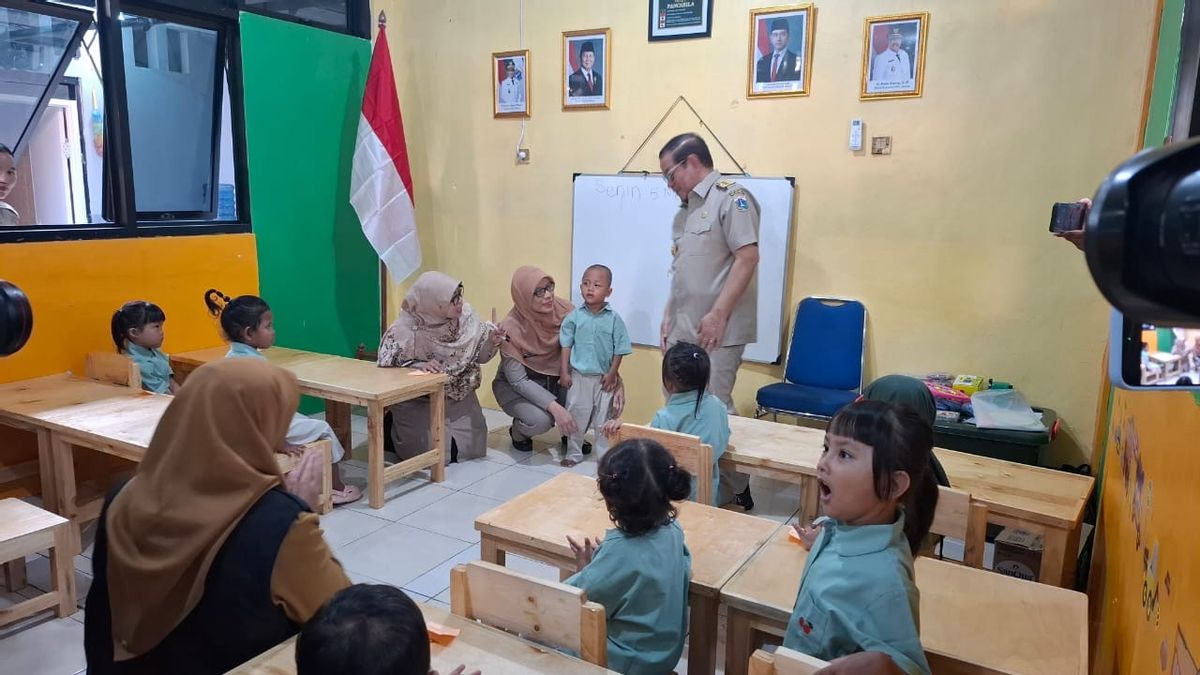 rénal DKI Provisionne des soins d’enfants spéciaux pour les pauvres, construire dans chaque sous-district