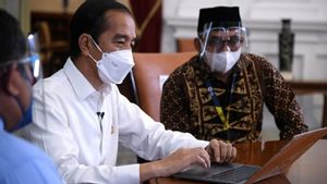 Lima Tahun Daftar SPT <i>Online</i>, Jokowi: Sangat Mudah!