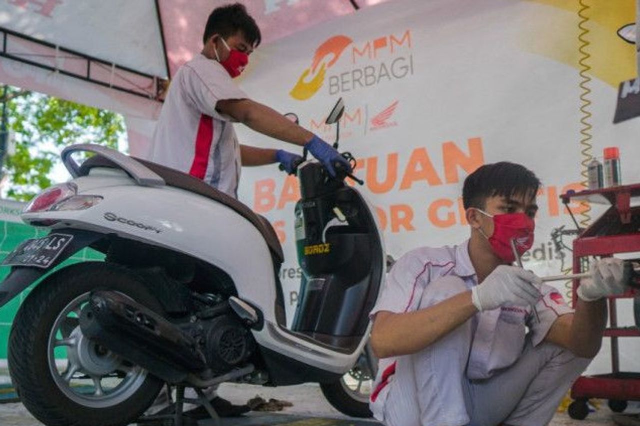 The Company Owned By Conglomerates Edwin Soeryadjaya And Sandiaga Uno Achieves A 208 Percent Profit Spike To IDR 412 Billion In 2021
