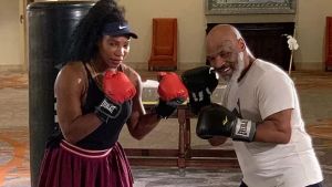  Hari Ketika Serena Williams Mencoba Tinju dan Membuat Mike Tyson Gemetar 