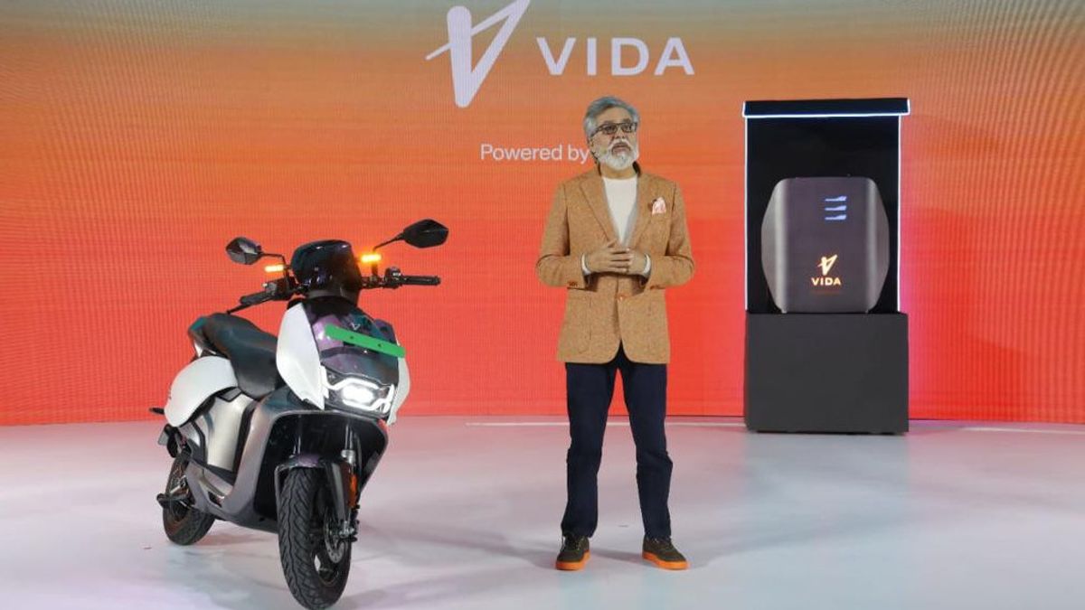 インド最大の電動バイクメーカーであるヒーローが初の電動スクーターを発売