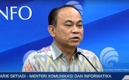 Menkominfo Sebut Proyek Satelit HBS Dihentikan, Kenapa?