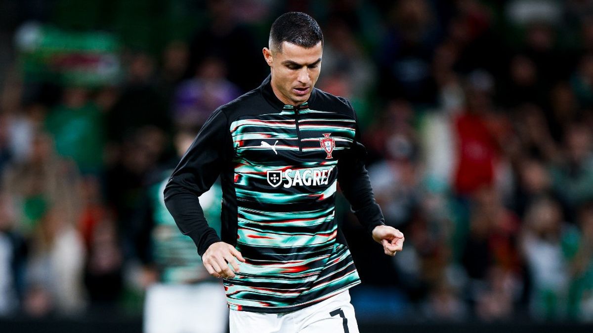 Pelatih Irlandia Tampik Kartu Merah Cristiano Ronaldo Adalah Ulahnya