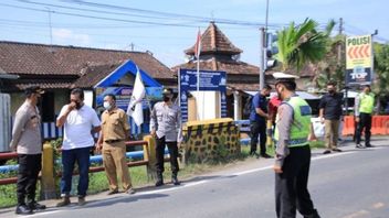 Wabah PMK di Madiun: Polisi Lakukan Penyekatan Mobilitas Hewan Ternak