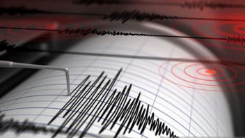 5.3 级地震震撼了特内特， Bmkg： 没有海啸潜力
