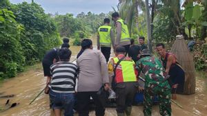 Ratusan Rumah Rerendam Banjir, Warga OKU Dievakuasi