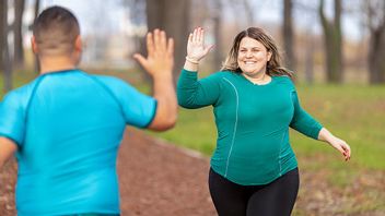 以下是为胖子进行运动以避免受伤的5个提示