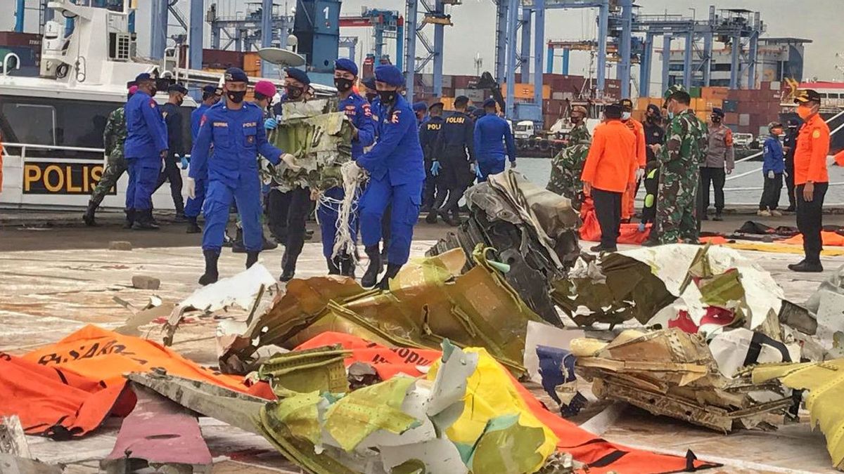 Pencarian Sriwijaya Air SJ-182 Hari Ini: 98 Kantong <i>Body Part</i> Korban dan 14 Potongan Pesawat