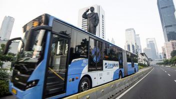  Penumpang Ingin Berangkat Lebih Pagi, Transjakarta Sesuaikan Jadwal Busnya ke Bandara Soetta