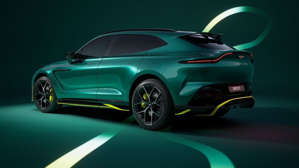 Aston Martin Releases DBX707 AMR24 Edition, Bus SUV With Formula 1 Touch