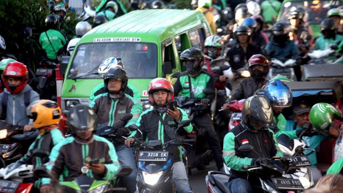 Bring Three Claims, 5,000 Ojol Drivers Will Hold Demonstration Actions In Front Of The Merdeka Palace Starting At 15.00 WIB Today