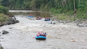 Serunya Rafting di Aliran Sungai Serayu