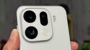 OPPO Find X9 Ultra Pamer Kamera Zoom 10x 