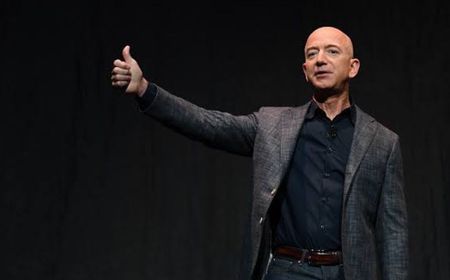 Orang Terkaya di Dunia Jeff Bezos Resign dari Amazon