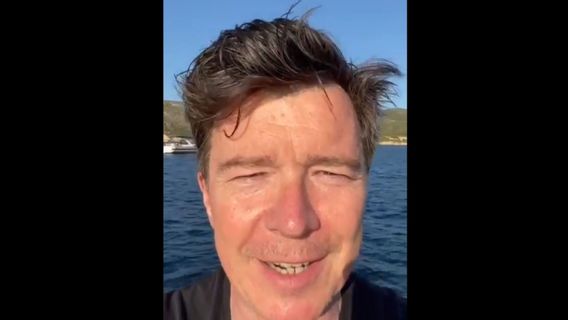 Jadi <i>Rickrolling</i>,  Lagu Hit Rick Astley Kini Capai 1 Miliar Tayangan