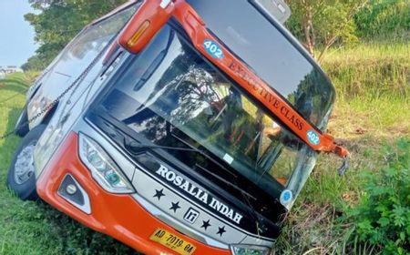 Kecelakaan Bus Rosalia Indah di Tol Semarang-Batang, Sopir Diduga Mengantuk