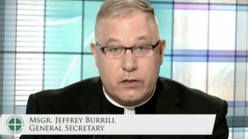 牧师伯里尔辞职后， 被抓获使用同性恋约会应用程序磨床