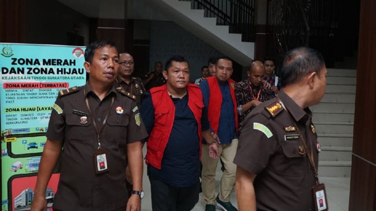 Kejati Sumut Tahan Wakil Rektor II Univa Labuhanbatu Tersangka Korupsi Kartu Indonesia Pintar