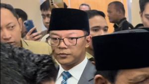 Presiden Prabowo Beri Tanda Kehormatan Bintang Mahaputera Utama ke Menlu Sugiono