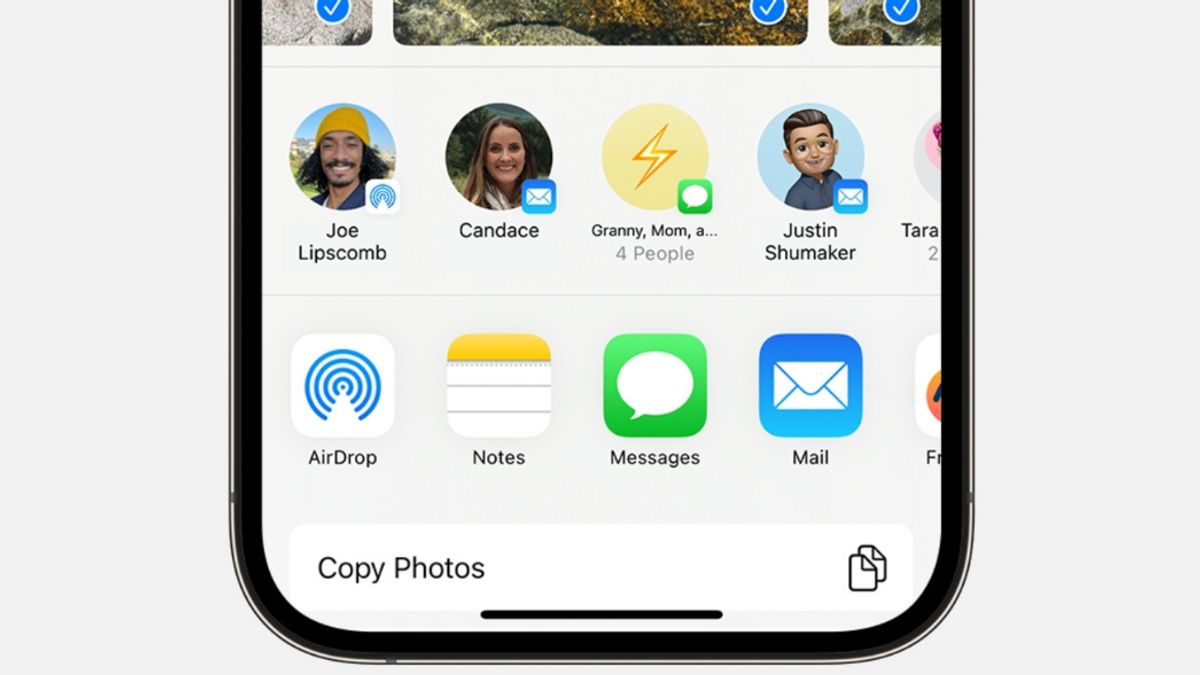 Here's How To Use The AirDrop Feature On IPhone