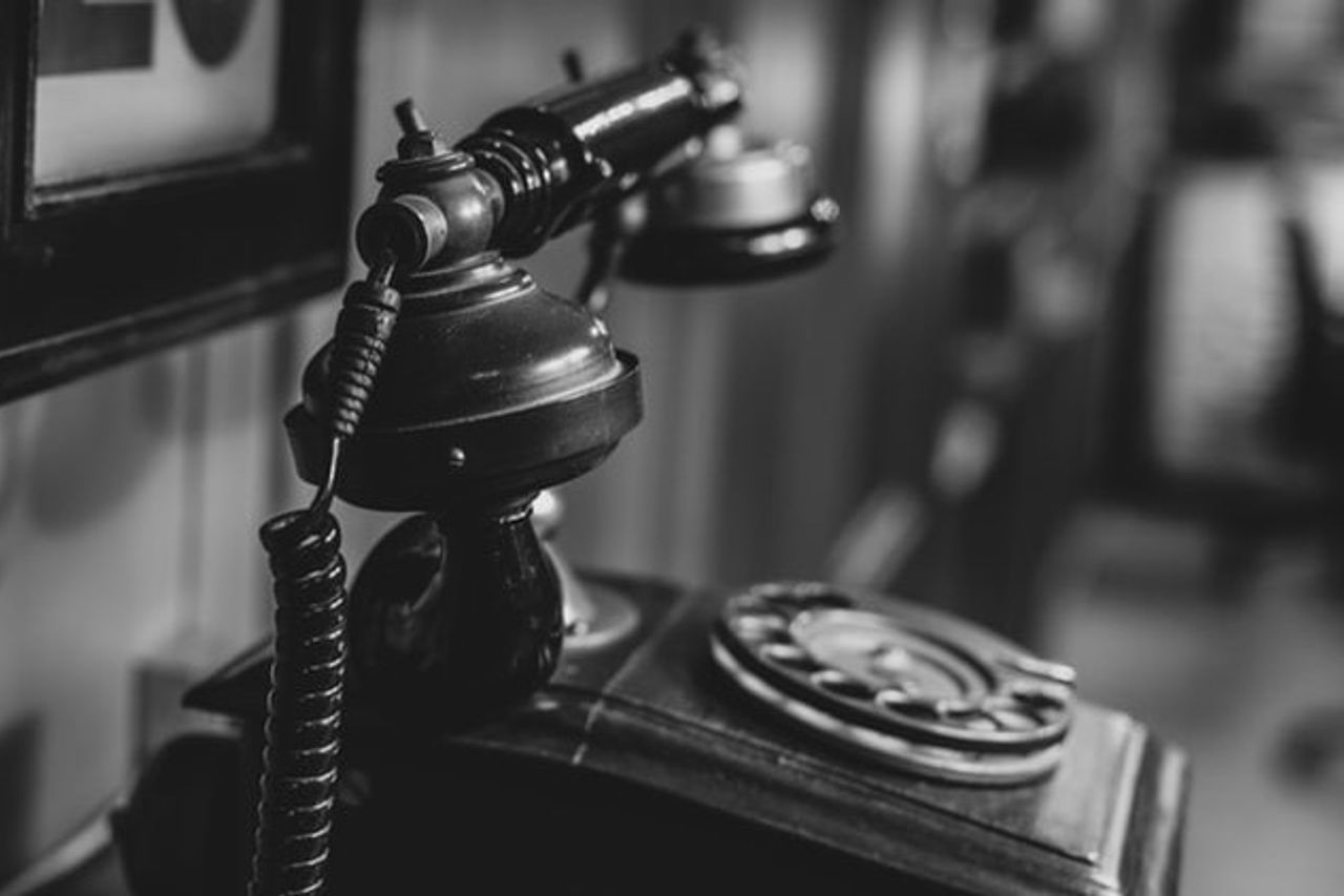 Tentang Alexander Graham Bell Penemu Solusi Komunikasi Jarak Jauh