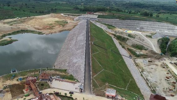 Le Barrage De Randugunting à Blora Sera Bientôt Achevé Ce Mois-ci, Le Ministre De L’UPPR Basuki: Inauguré Par Le Président Jokowi