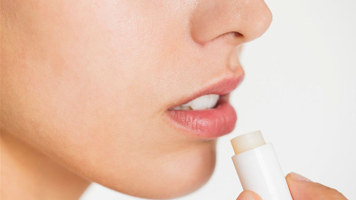 Sunscreen For Good Lips Wearing SPF 30, Here's The Reason