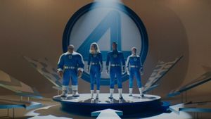 Pedro Pascal cs ke Luar Angkasa dalam Trailer <i>The Fantastic Four: First Steps</i>