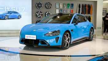 Xiaomi SU7 Facelift 推出新颜色和先进技术，老一代停产