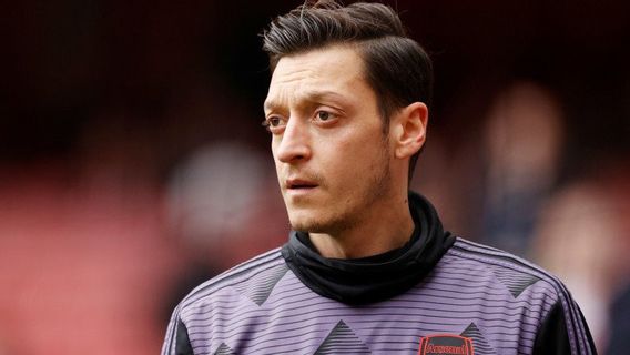 Ozil Pindah ke Fenerbahce, Harapan Sang Gelandang Menetap di Arsenal Tak Terwujud