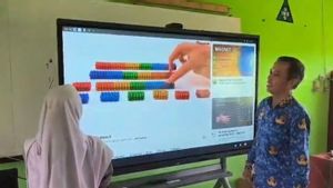 Pisau Bermata Dua Program Digitalisasi Pembelajaran