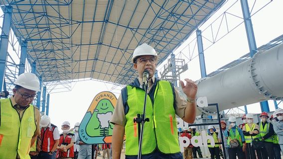 ジャカルタの異常気象についてのアニス:1日あたり100ミリメートルを超える降雨は確かに浸水です