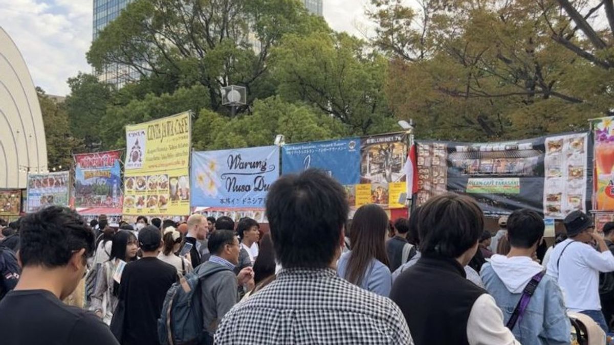 Pengunjung Tumpah Ruah Buru Kuliner Indonesia di Festival yang Berlangsung di Tokyo