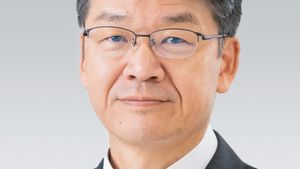 Denso Develops Electric Car Technology That Can Charge While Driving