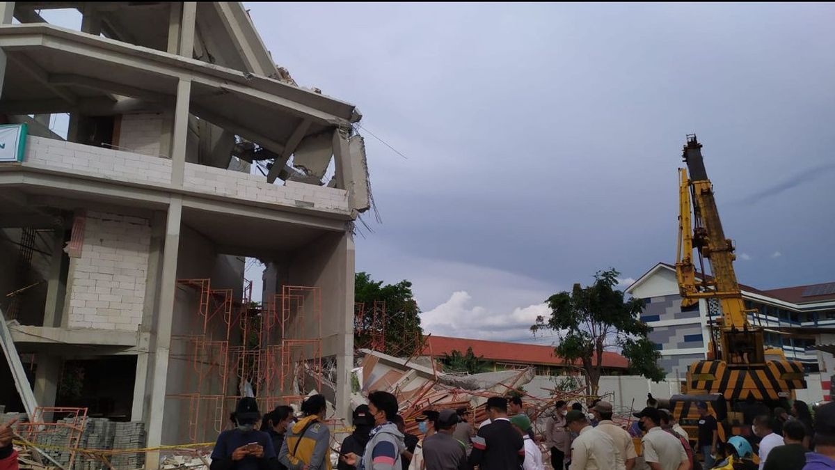 Bangunannya Roboh, Siswa SMAN 96 Pindah Belajar di Gedung SMKN 73 Jakarta