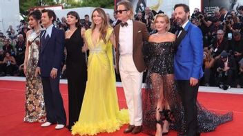 7 Potret Artis Hollywood di Festival Film Venice, Harry Styles dan Olivia Wilde Mencuri Fokus