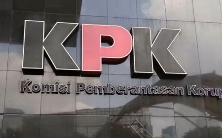 Terlibat Korupsi Pembangunan Gereja Kingmi, Bupati Mimika Eltinus Omaleng Dijemput Paksa KPK