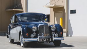 ジャガーマークIX 1960、オークションに入る自動車の伝説