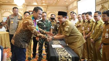 Minister Amran Sulaiman: Will Print 500,000 Hectares Of Rice Fields In South Kalimantan