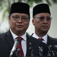 Beda Pendapat Soal PSBB Jakarta, Epidemiolog: Pak Airlangga Tak Mengerti Masalah Kemanusiaan