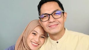 10 Tahun Menikah, Dude Harlino Masih Kesulitan Pahami Perasaan Alyssa Soebandono