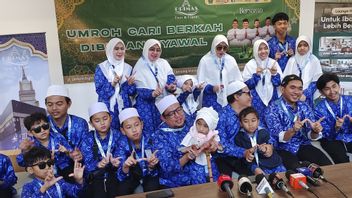 Di Tengah Kesibukan Manggung, Wali Band Ajak Keluarga Besar Pergi Umrah