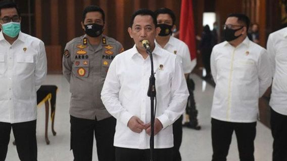 Arteria Dahlan Sebut Penunjukan Komjen Listyo Sigit Rusak Tatanan Polri Salah Kaprah