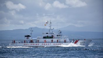 フィリピンは中国が領海を潜入したと非難している