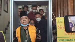Mantan Rektor UIN Suska Riau Terdakwa Korupsi Jaringan Internet Dituntut 3 Tahun Penjara