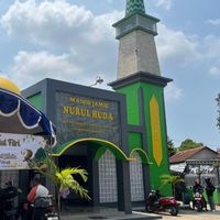 Masjid Nurul Huda Subang Jadi Favorit Pemudik Pantura, UMKM Ikut Tumbuh