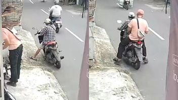 온라인 도박 QR 스티커 붙이기 행위가 잭셀에서 엄청난 혼란을 일으킨다.