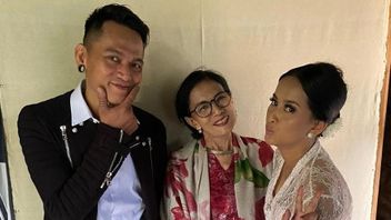 Ken Zuraida, Istri WS Rendra Meninggal Dunia, Ini Penyebabnya