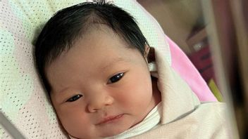 Mata Indahnya Menggoda, Ini 3 Foto Ameena Hanna Nur Atta Putri Pertama Aurel Hermansyah